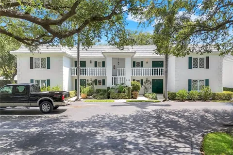 240 Palm River Blvd Unit C202, Naples, FL 34110 - #: 225048208