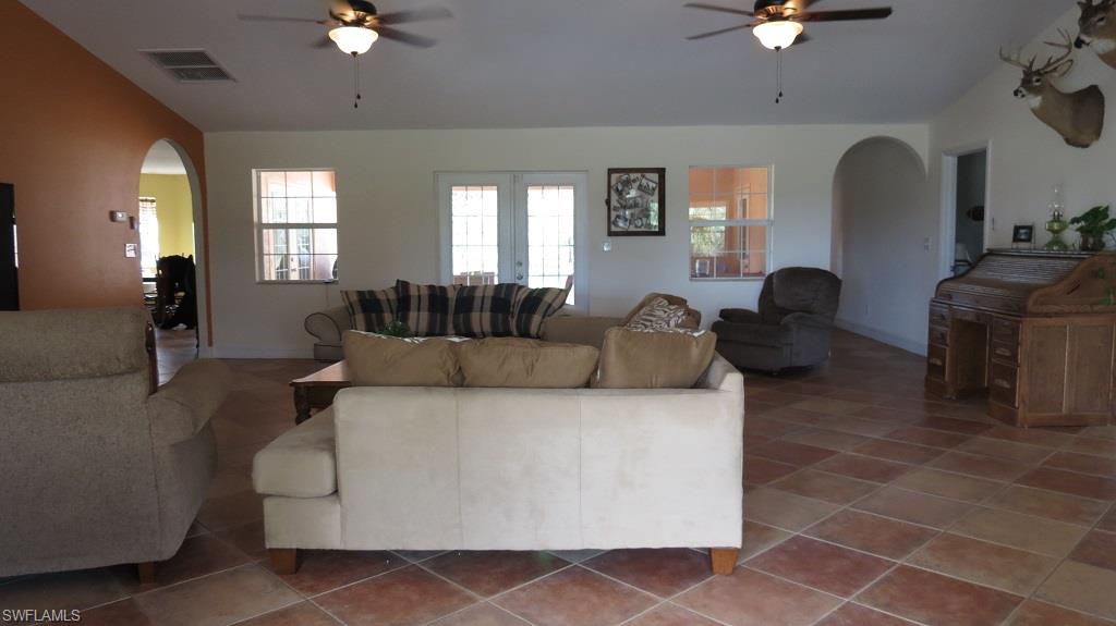 PUNTA GORDA - Residential