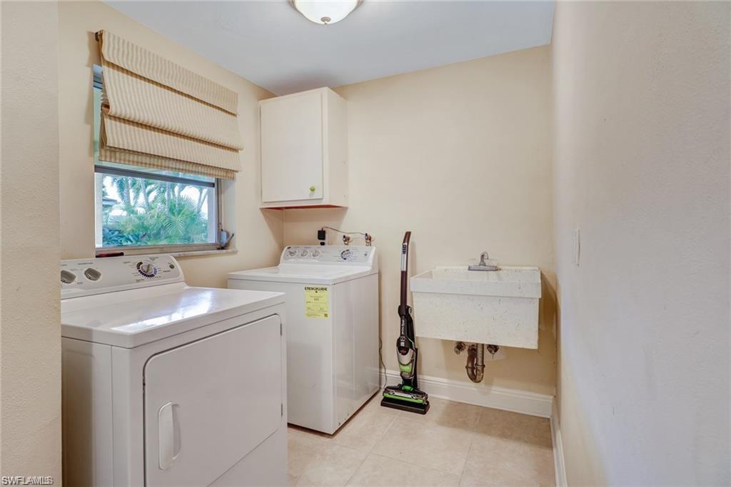 ST ANDREWS AT LELY GOLF ESTATES - Residential