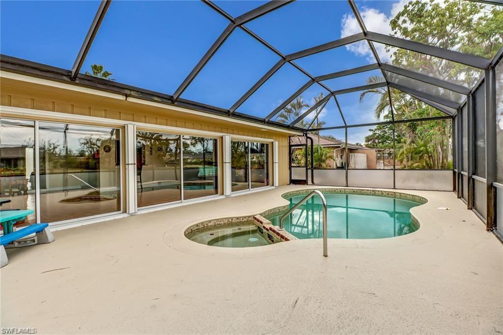 ST ANDREWS AT LELY GOLF ESTATES - Residential