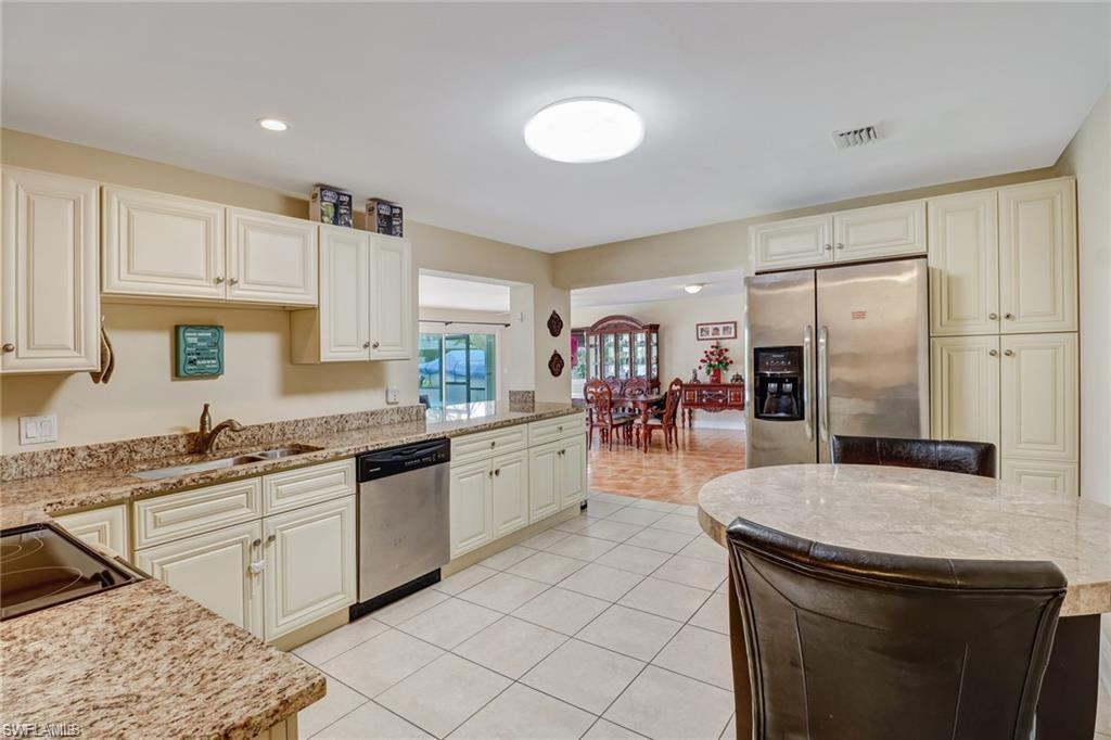 ST ANDREWS AT LELY GOLF ESTATES - Residential