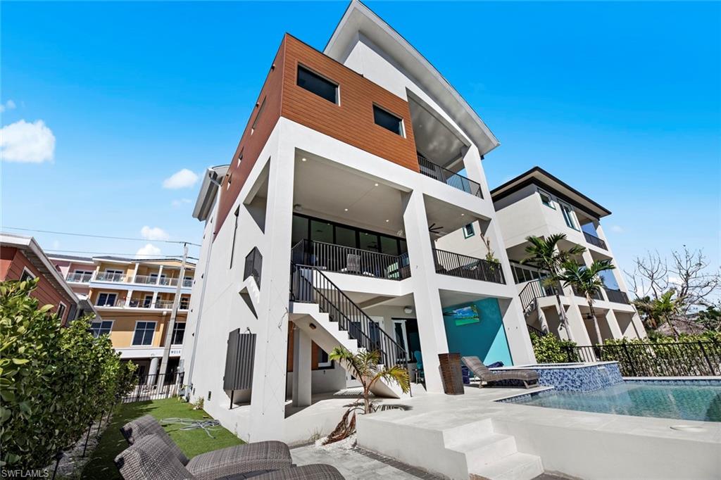 CRESCENT PARK ADDITION - Residential