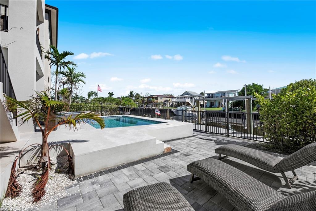 CRESCENT PARK ADDITION - Residential