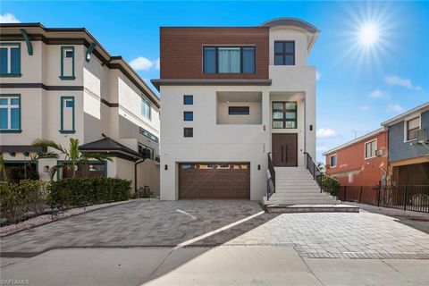 250 Crescent ST FORT MYERS BEACH FL 33931