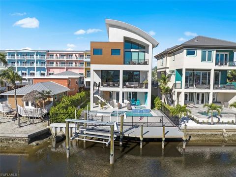 A home in FORT MYERS BEACH