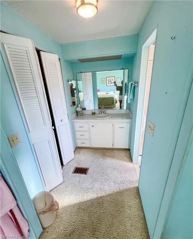 THUNDERBIRD MOBILE HOMES - Residential