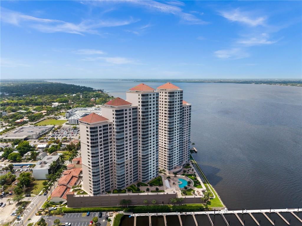 HIGH POINT PLACE - Residential