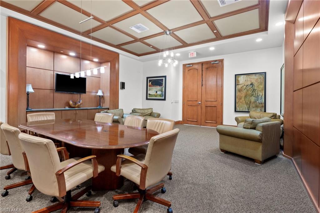 HIGH POINT PLACE - Residential