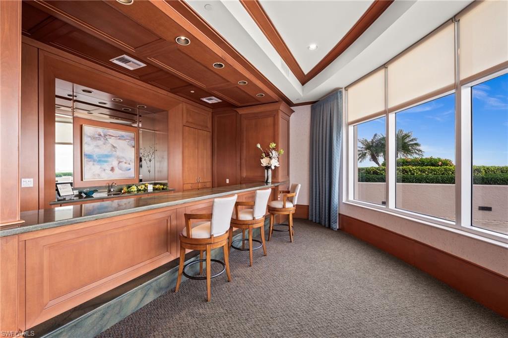 HIGH POINT PLACE - Residential