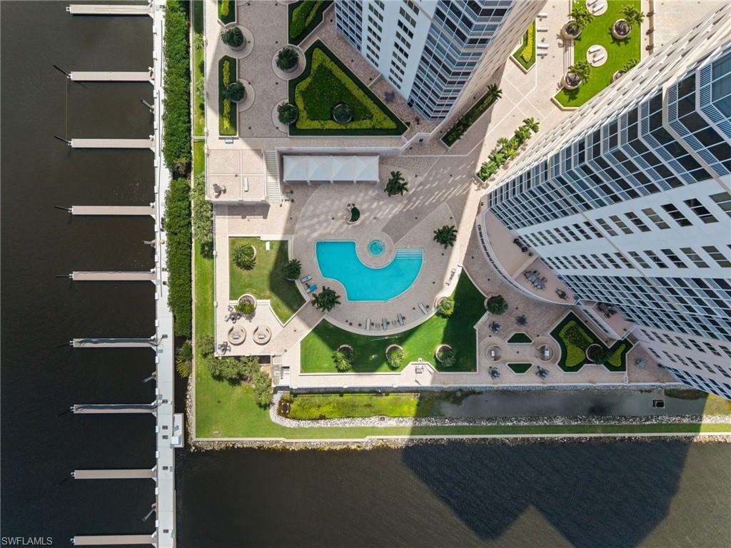 HIGH POINT PLACE - Residential