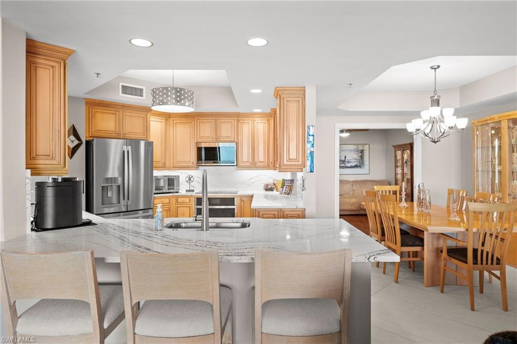 HIGH POINT PLACE - Residential