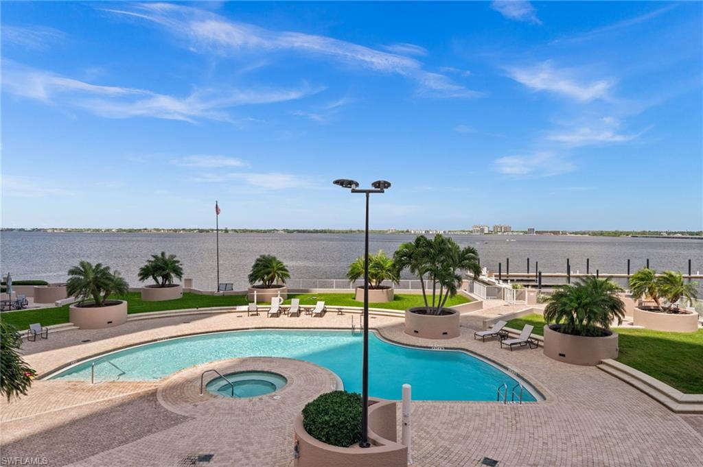 HIGH POINT PLACE - Residential