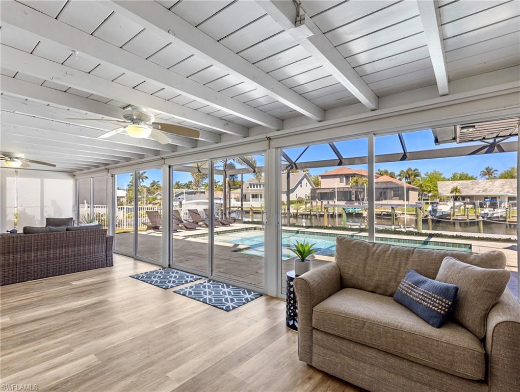 PALM ACRES - Residential