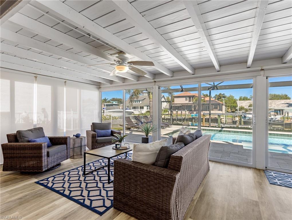 PALM ACRES - Residential