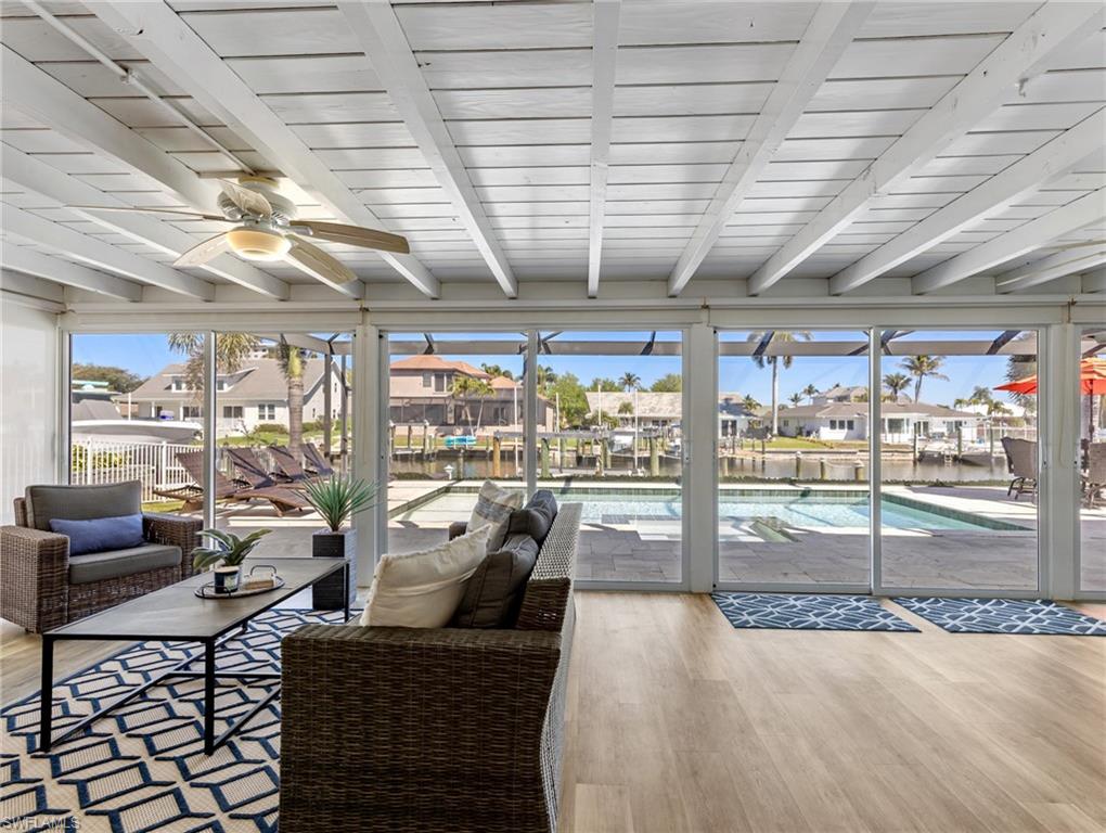 PALM ACRES - Residential