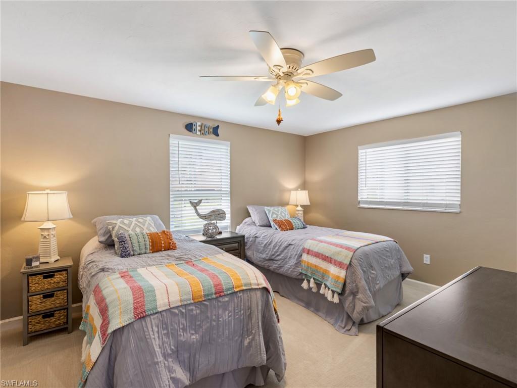 PALM ACRES - Residential