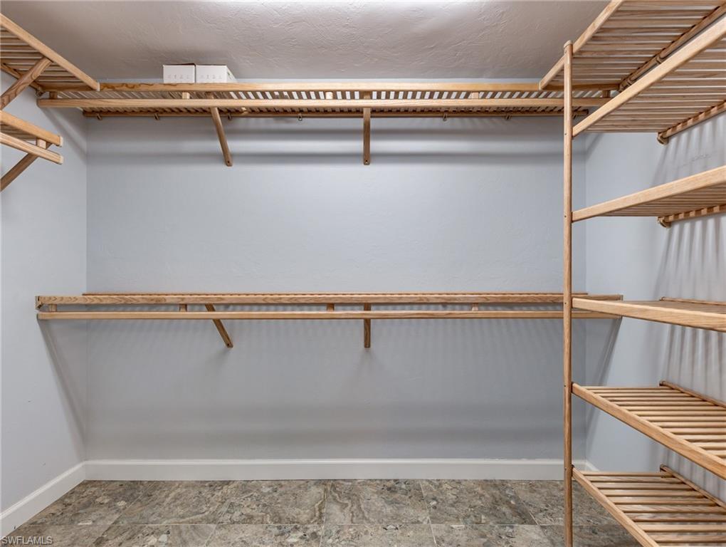 PALM ACRES - Residential