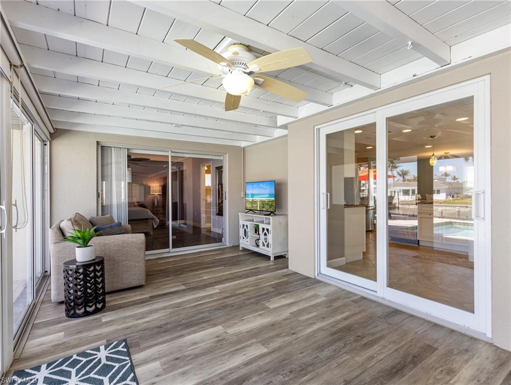 PALM ACRES - Residential