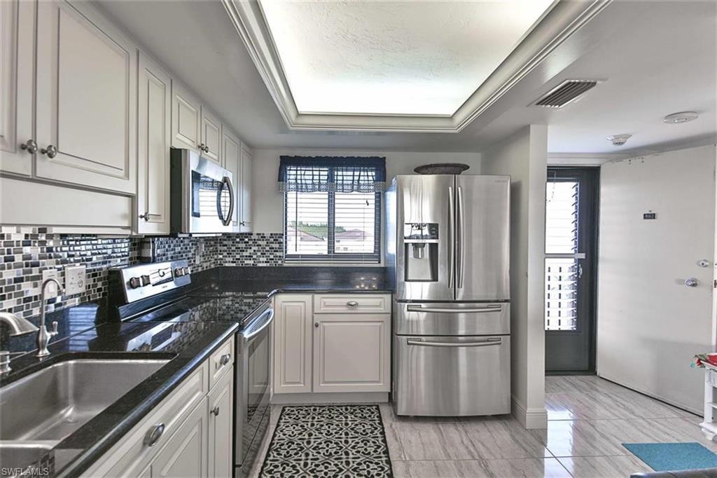 RIVER TOWERS CONDO - Residential