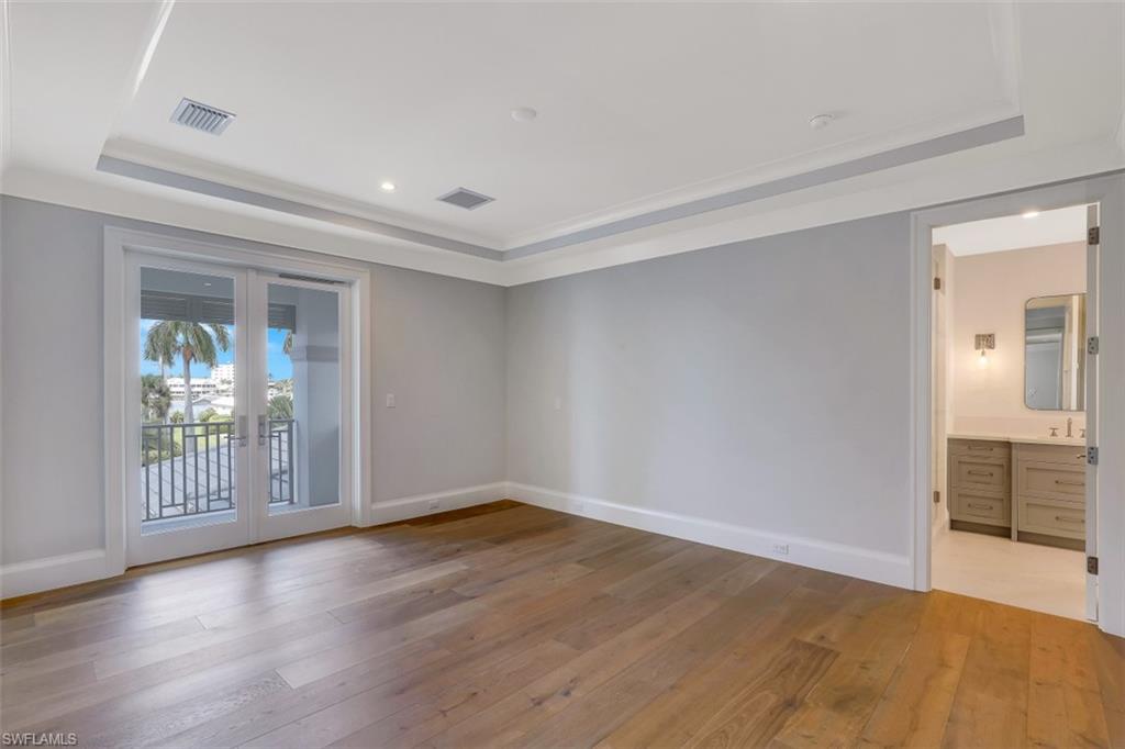 AQUALANE SHORES - Residential