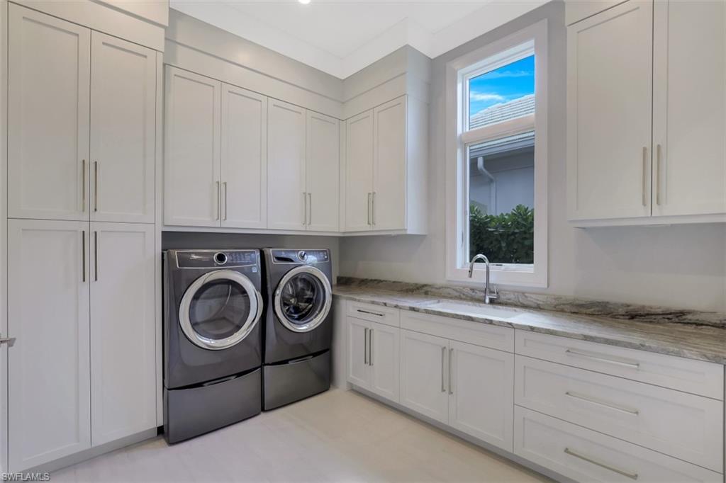 AQUALANE SHORES - Residential