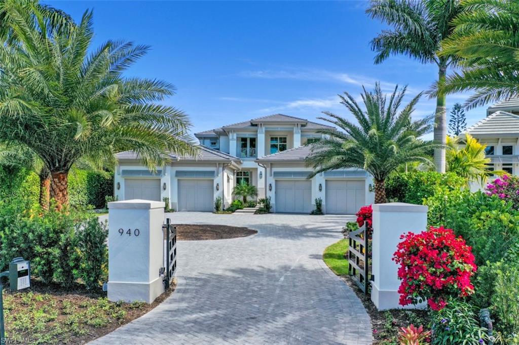 AQUALANE SHORES - Residential