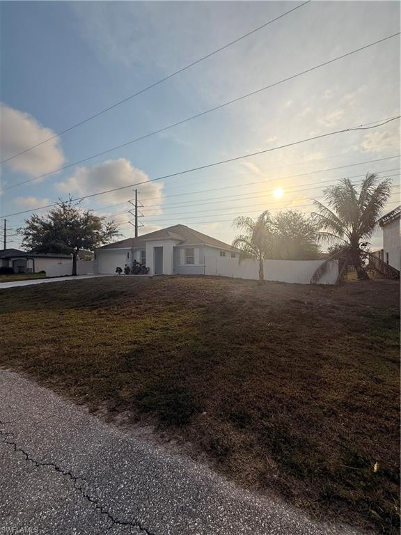 CAPE CORAL - Residential