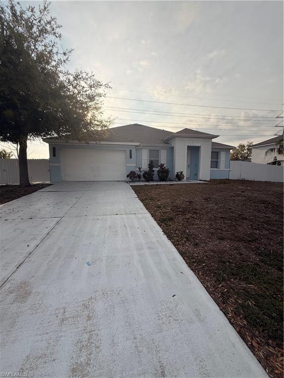 CAPE CORAL - Residential