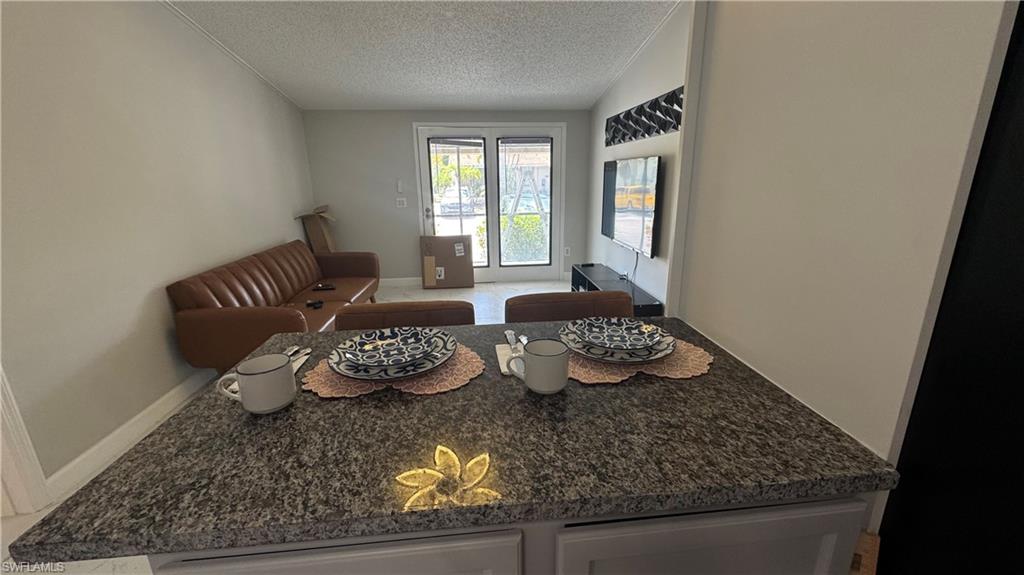 TREETOPS OF NAPLES - Residential Lease