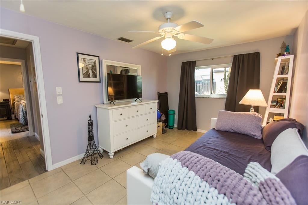 PINE GROVE TOWNHOUSES - Residential