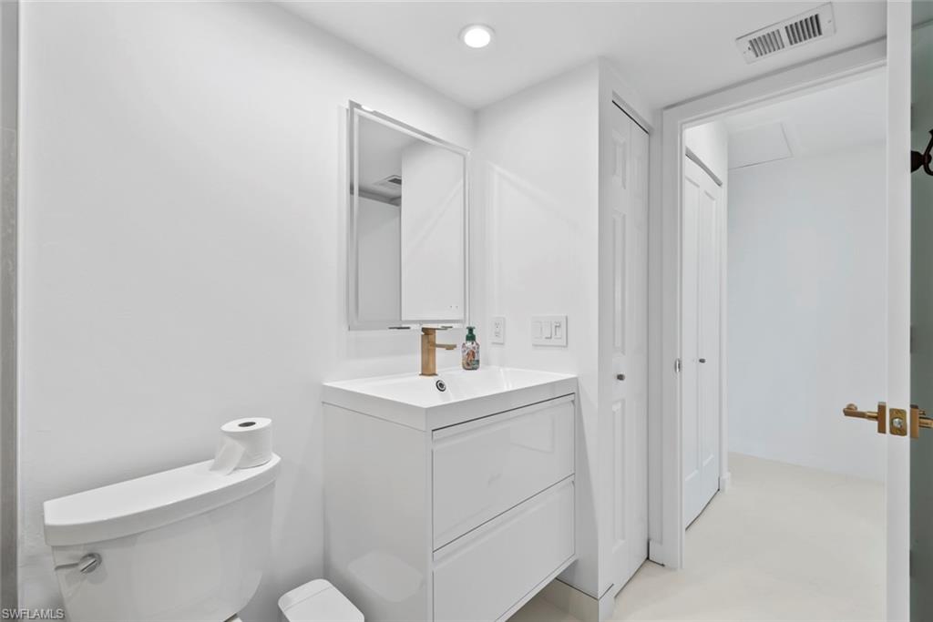 MEADOWS - Residential Lease