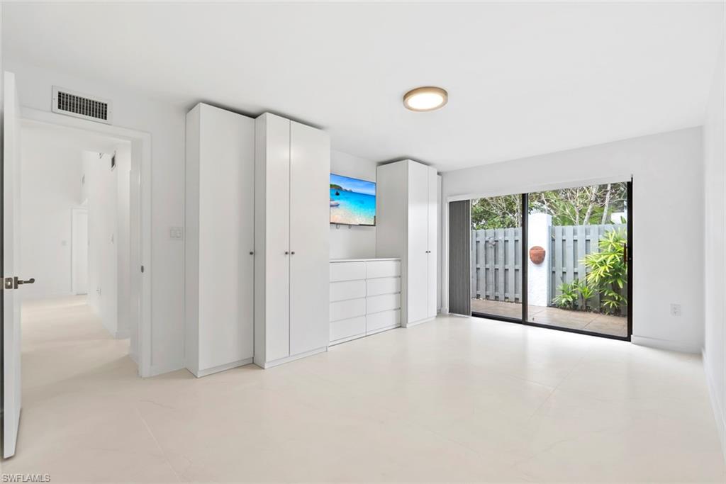 MEADOWS - Residential Lease