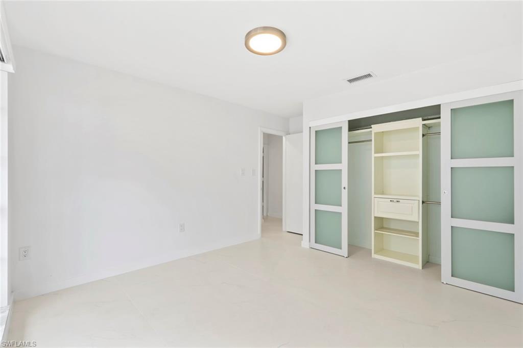 MEADOWS - Residential Lease