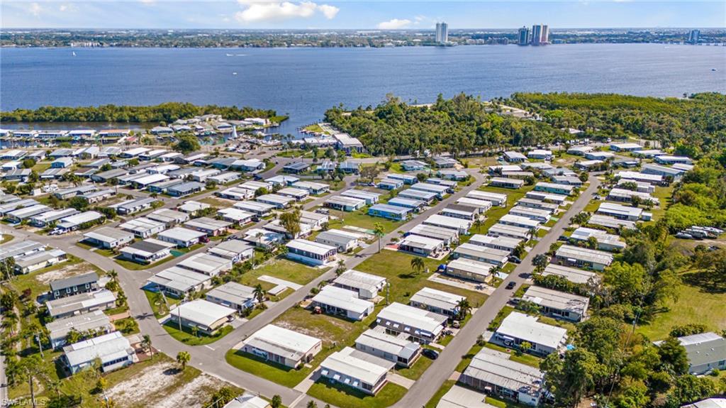 OLD BRIDGE VILLAGE - Residential