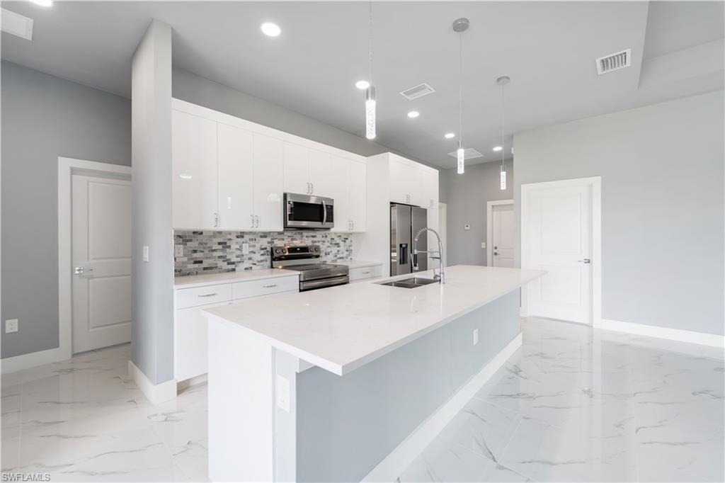 LEHIGH ACRES - Residential