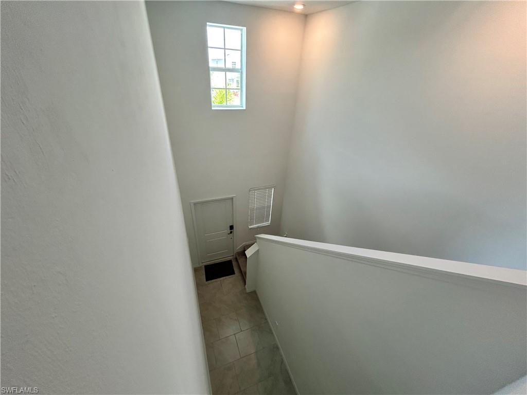 SAVANNA LAKES - Residential Lease