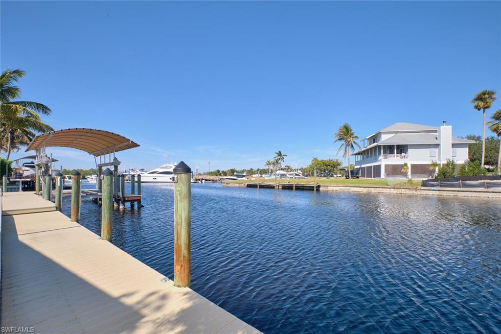 DEEP LAGOON ESTATES - Residential Lease