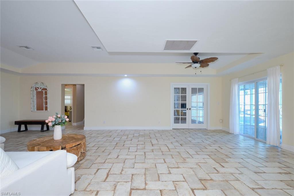 DEEP LAGOON ESTATES - Residential Lease