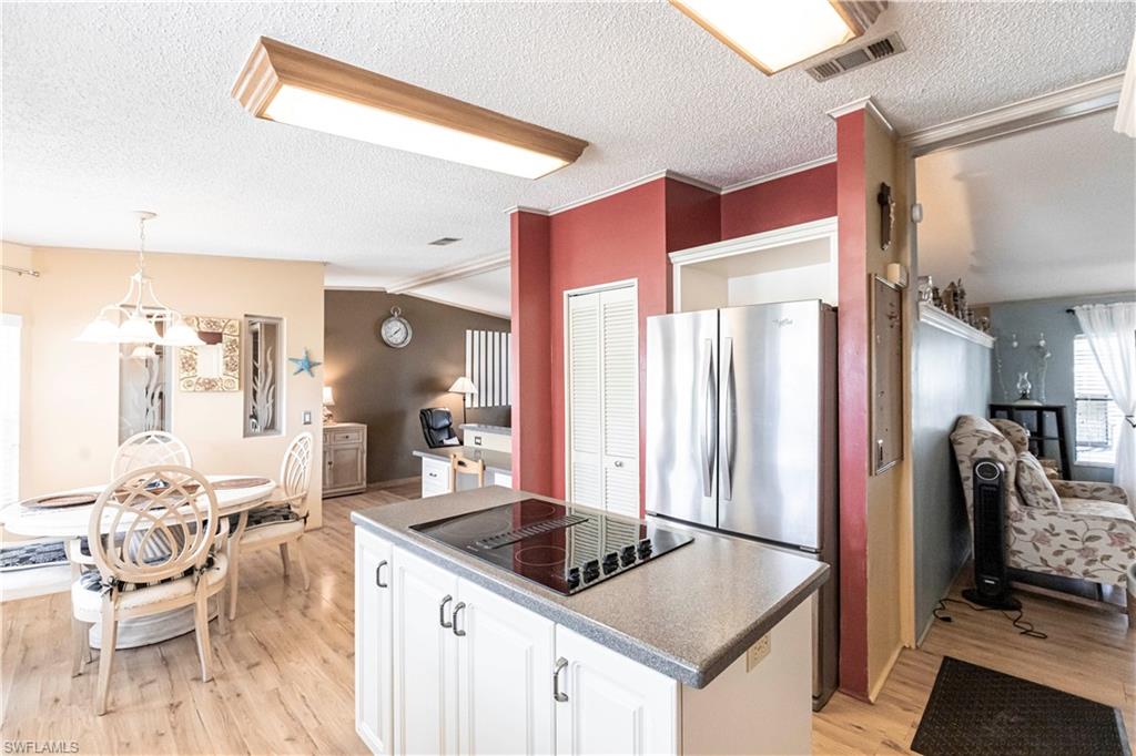 PINE LAKES COUNTRY CLUB - Residential