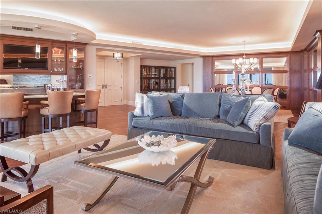 TRIESTE AT BAY COLONY - Residential