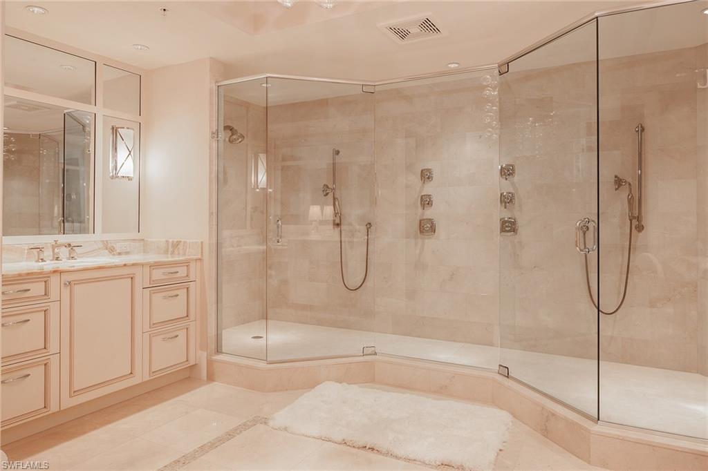 TRIESTE AT BAY COLONY - Residential