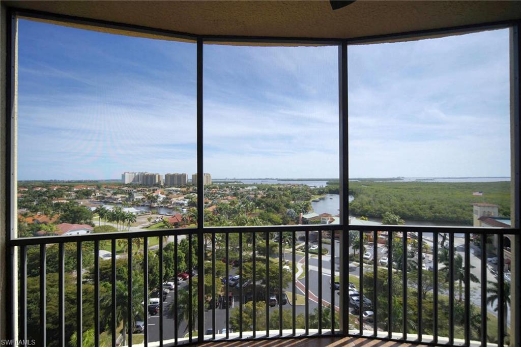 CAPE HARBOUR - Residential