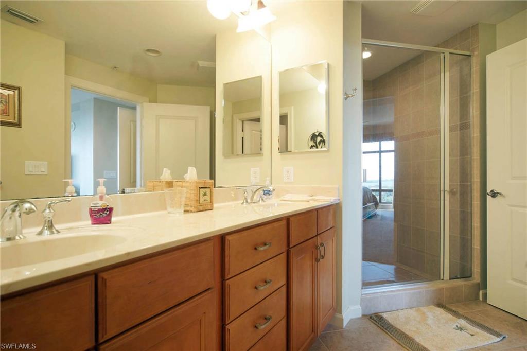 CAPE HARBOUR - Residential