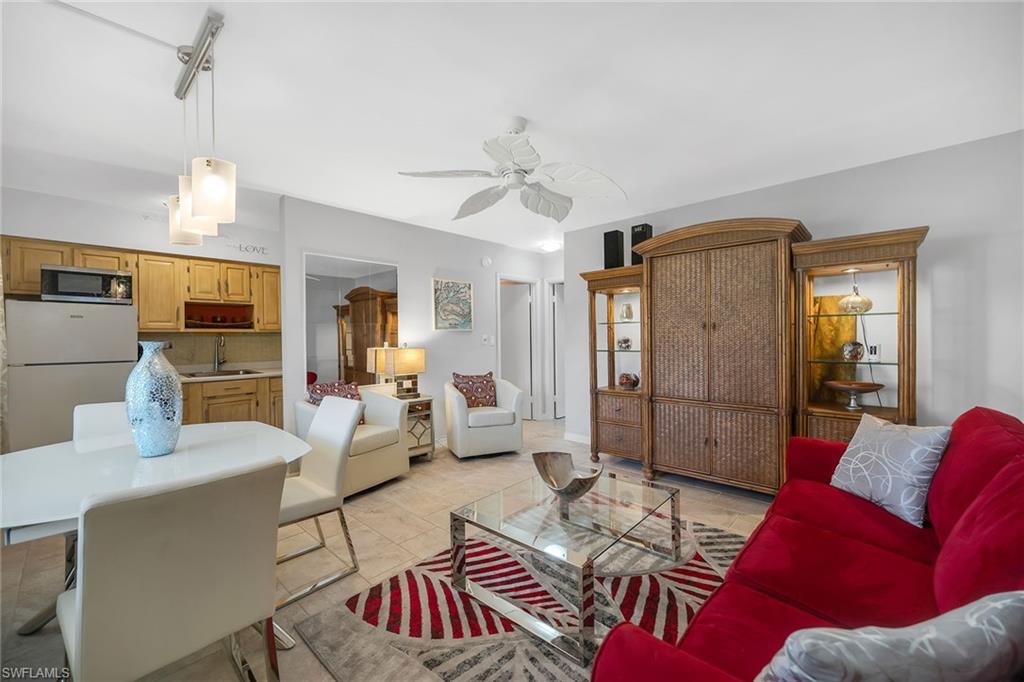 SEABREEZE WEST - Residential