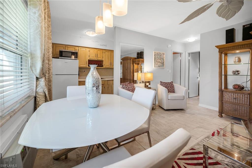 SEABREEZE WEST - Residential