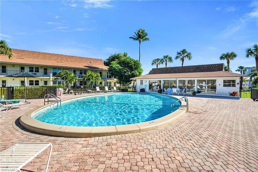 SEABREEZE WEST - Residential