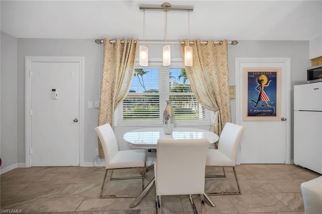 SEABREEZE WEST - Residential