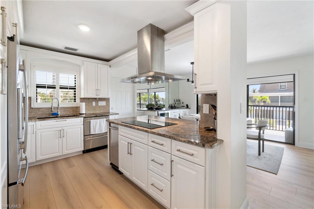 PALM BAY ESTATES - Residential Lease