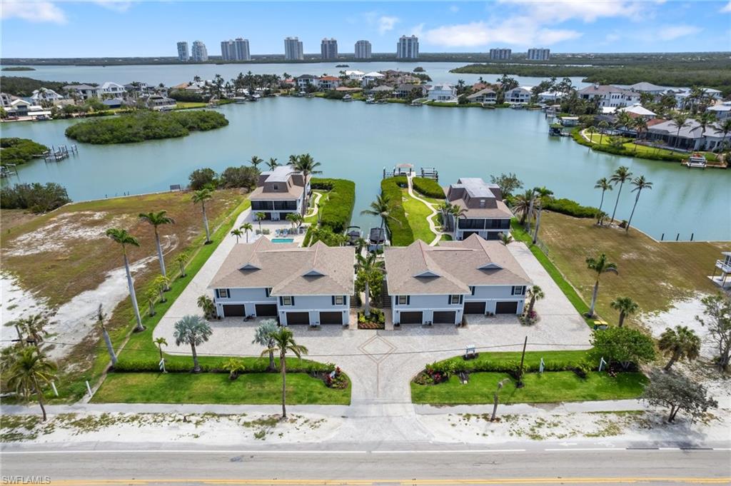 PALM BAY ESTATES - Residential Lease