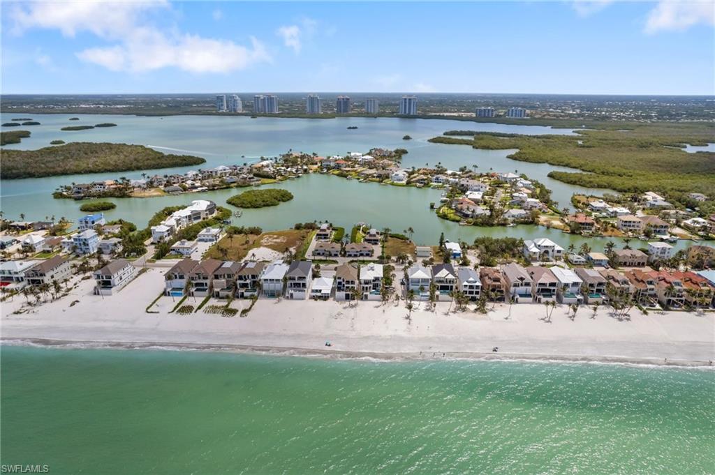 PALM BAY ESTATES - Residential Lease